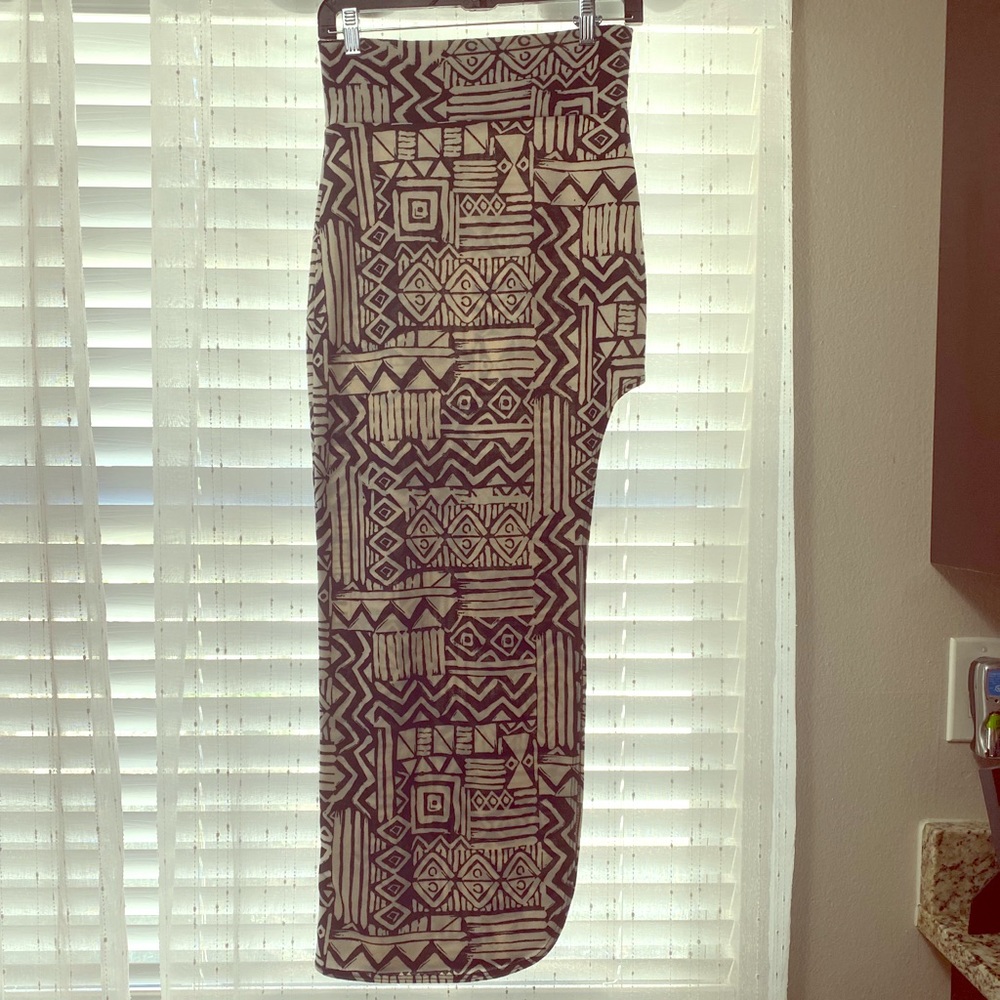 High-Waisted Black & Cream Skirt with Leg Cut Out